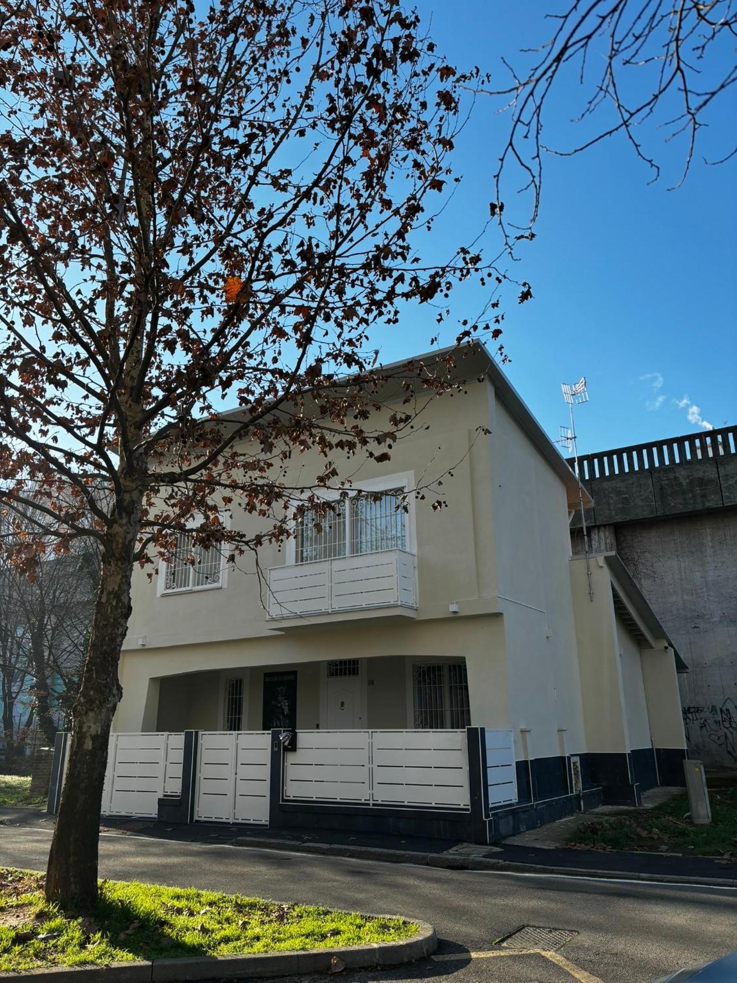 Villa Life San Donato Milanese Esterno foto